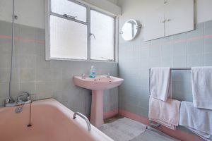 Bathroom- click for photo gallery